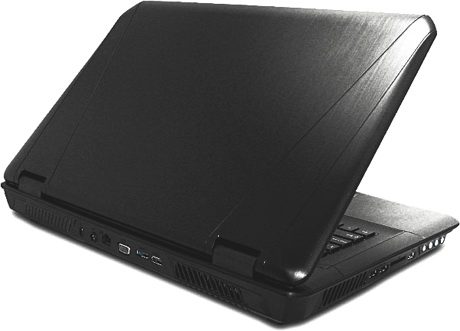 порты на тыльной стороне ноутбука Schenker XMG P511 ноутбук Schenker XMG P511 вид сзади