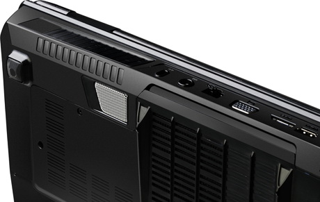 MSI GT780DX – сабвуфер сабвуфер MSI GT780DX