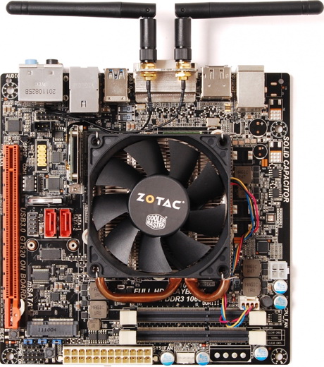 миниатюрная плата ZOTAC D2700-ITX WiFi Supreme для ПК ZOTAC D2700-ITX WiFi Supreme вид сверху
