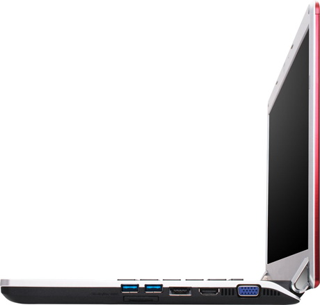 Gigabyte Booktop M2432 – разъемы с правой стороны Gigabyte Booktop M2432 вид справа