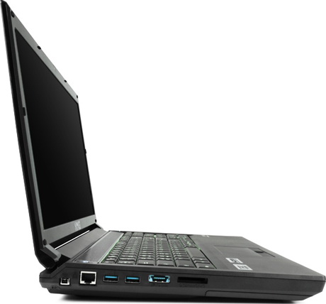 XMG P502 PRO / AVADirect Clevo P150EM вид слева вид сбоку XMG P502 PRO / AVADirect Clevo P150EM